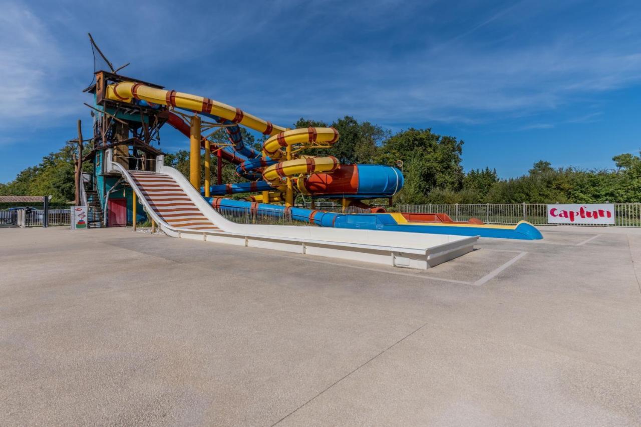 Vila Capfun 5 Stars 64 M With Pool And Terrace Lanton Exteriér fotografie